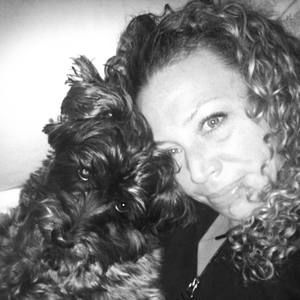 Meet your Posher, Cara